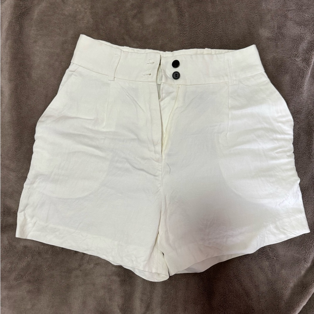 Linen blend shorts